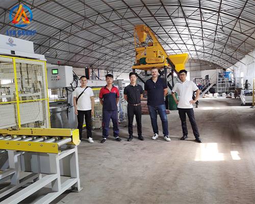 Automatic spraying equipment